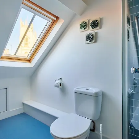 Apartment 37a Stonegate Loft